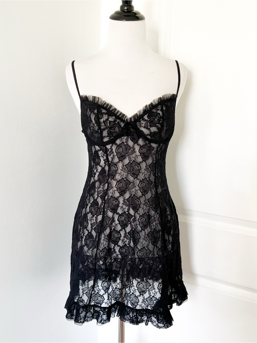 Inner Secrets Black Lace Floral Slip Dress and Thong Set - Small